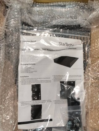 Bandeja Rack 19" StarTech 2U CABSHF2POSTV