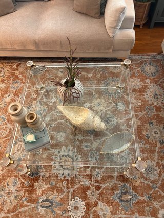 Mesa de centro acrílico y cristal