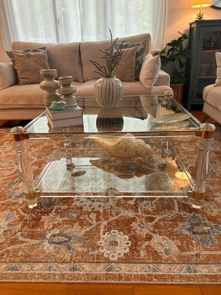 Mesa de centro acrílico y cristal