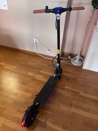 Patinete eléctrico Baggi
