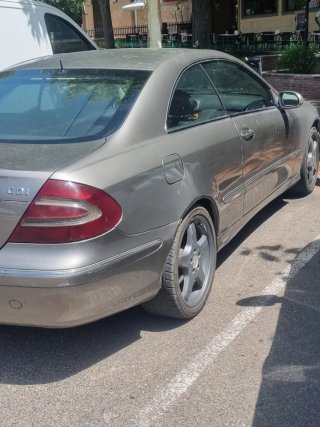 Mercedes-Benz  CLK 2005