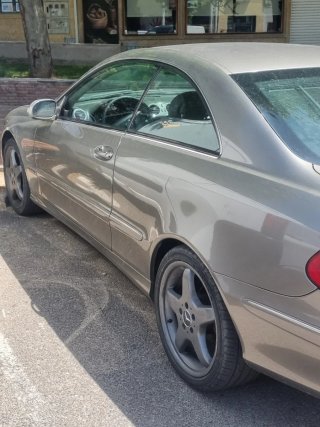 Mercedes-Benz  CLK 2005