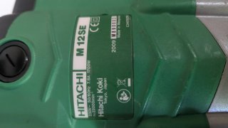 Fresadora Hitachi M12SE 12mm 1/2 con accesoria