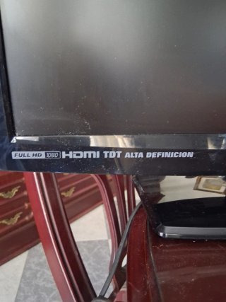 Televisión OKI Negra