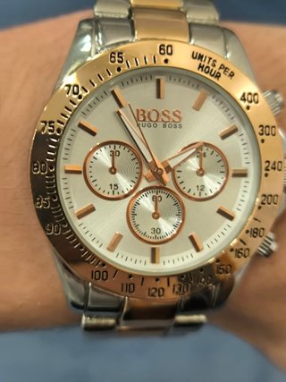 Reloj Hugo Boss bicolor dorado y plateado