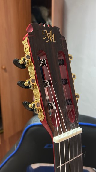 Guitarra Modesto Maya Tomasa Roja