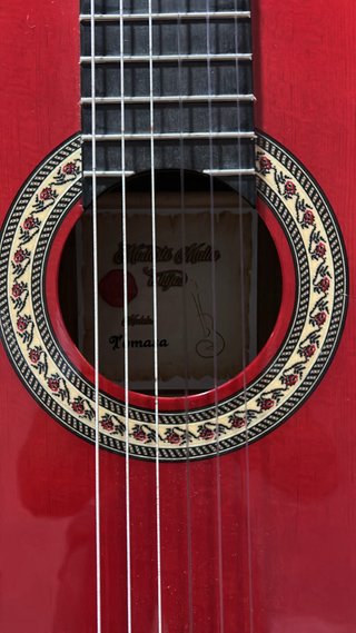Guitarra Modesto Maya Tomasa Roja