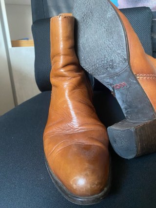 Botas de cuero marrones