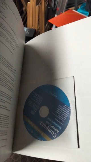Compact Advanced Student's Book with Answers + CD