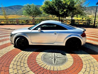 Audi TT 225cv quattro