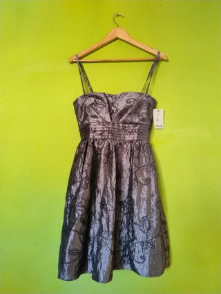 Vestido de fiesta plateado