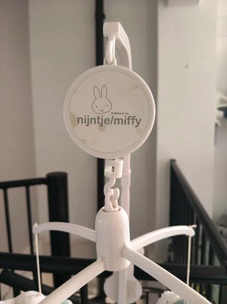 Móvil musical Miffy
