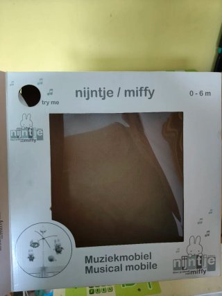 Móvil musical Miffy