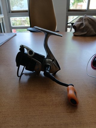 Carretes de pesca Shimano y Abu Garcia 2500,  3000