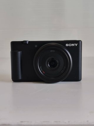 Sony ZV-1F Negra