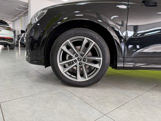 Audi Q3 Black line 35 TFSI 1.5 150CV S-tronic !!!!