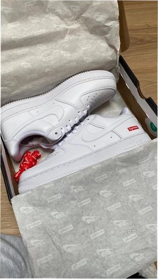 Nike Air Force 1 Low Supreme Blanco Talla 40