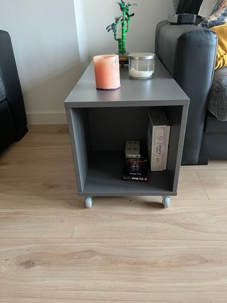 Mueble auxiliar diseño gris