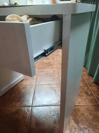 Mesa Escritorio Blanca con Cajón Grande