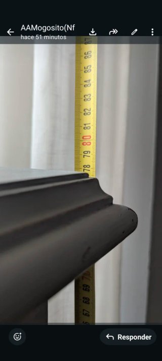 Scrivania in stile francese in legno massello