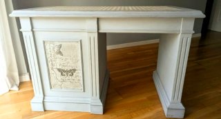 Scrivania in stile francese in legno massello
