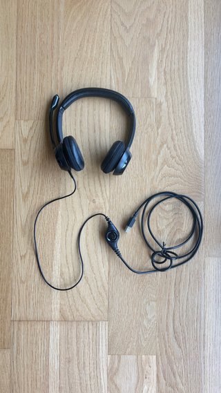Auriculares con micrófono “Logitech” H 390