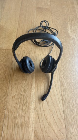 Auriculares con micrófono “Logitech” H 390