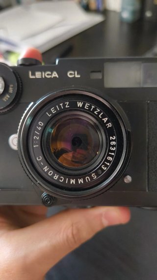 Leica CL en perfecto estado.