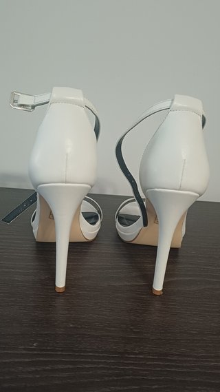 Sandalias Ciapodea Tacón Alto Blancas Talla 36