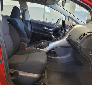 Toyota Auris 2011