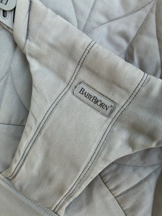 Hamaca bebé Babybjörn gris