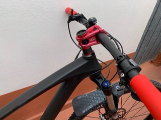 Bicicleta de carbono Sillin: Soecialaeb Tija : pij