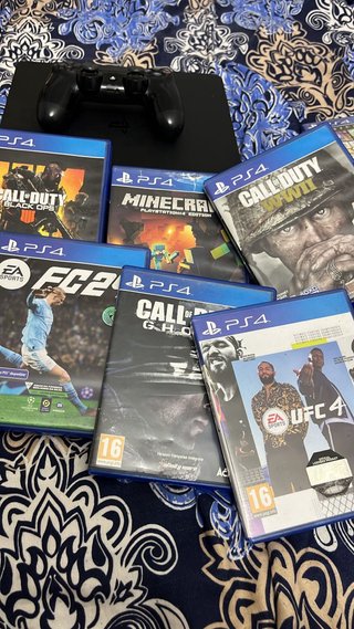 PS4 (PlayStation 4) Negra