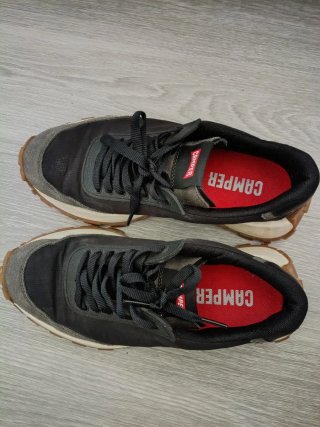 Zapatillas Camper Negras y Grises