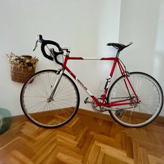 Bicicleta Carretera Zeus Road 2000.