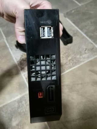 Consola Nintendo Wii + Mando y Cables