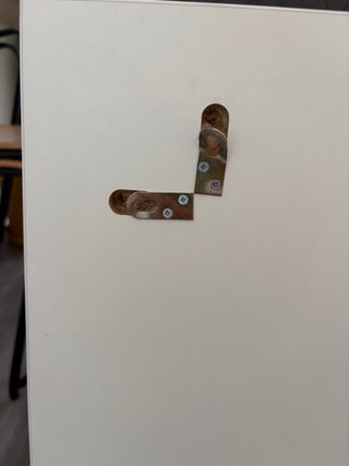 Espejo Montessori con soporte de madera