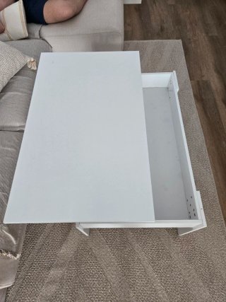 Mesa de centro elevable blanca