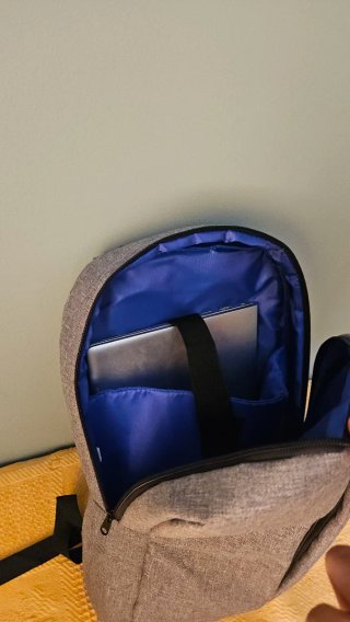 Mochila para portátil hama gris.