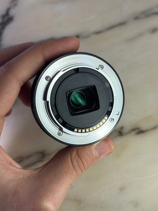 Objetivo Sony E 20mm F2.8 Pancake