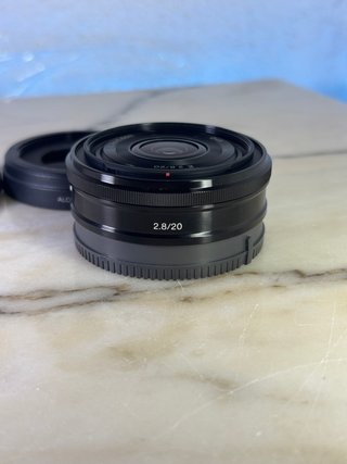 Objetivo Sony E 20mm F2.8 Pancake