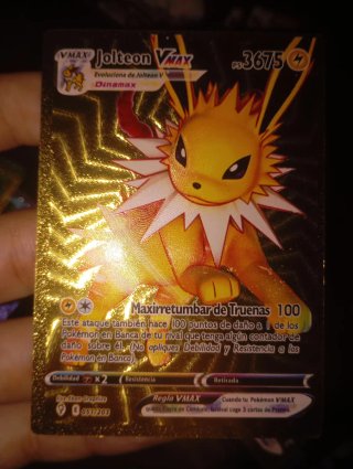 Carta Pokémon Jolteon VMAX 051/203