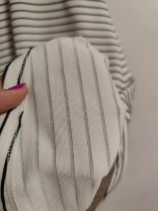 Vestido de chica talla L de Zara.