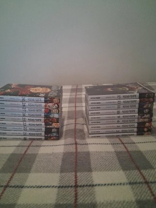 Lote de 18 mangas de Jujutsu Kaisen