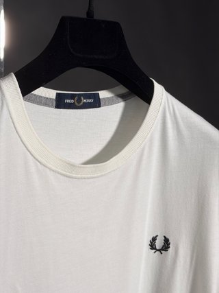 Fred Perry T-Shirt Branca Original M1600 | T: L