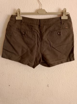 Shorts verdes de vestir