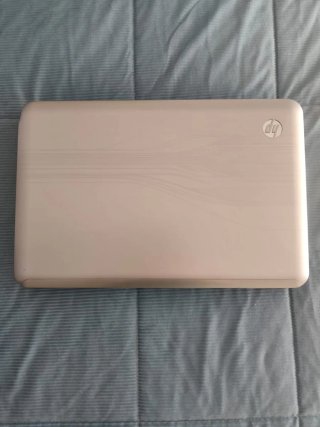 HP Ordenador Portátil + Maletin Piel