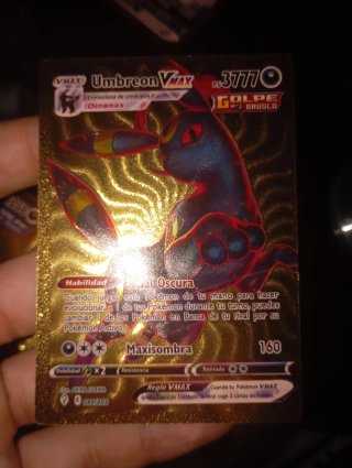 Carta Pokémon Umbreon VMAX 095/203