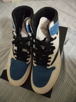 Zapatillas Jordan Azul y Blanco