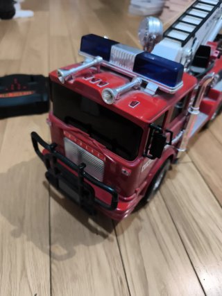 Camión Bomberos RC con Mando